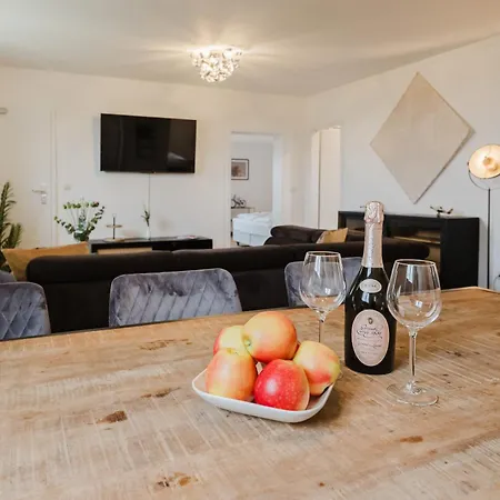 Monti Appartement *